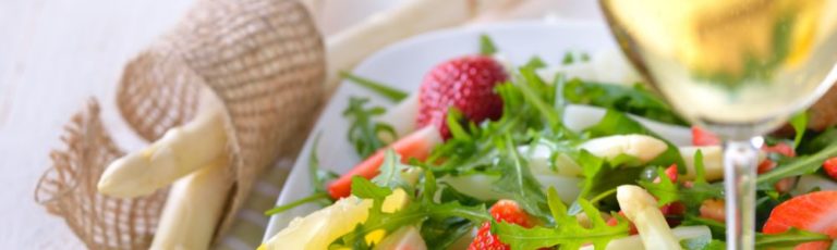 Wein und Spargel